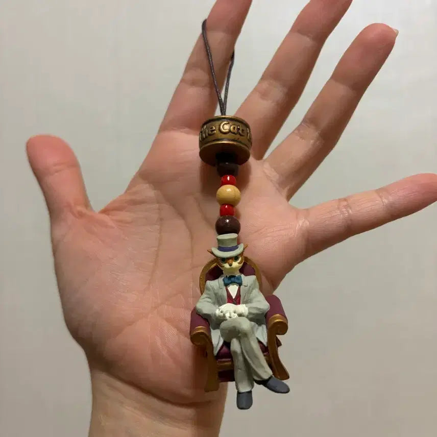 [SOLD OUT] [정품] 지브리 고전 고양이의 보은 피규어 키링
