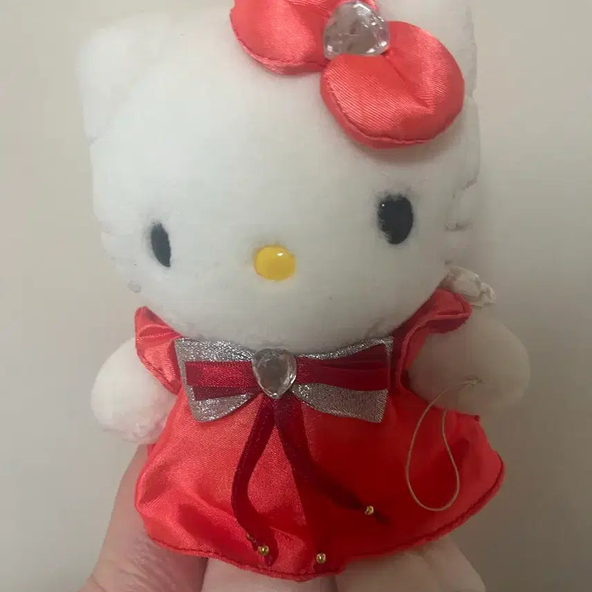 [BUNJANG] Vintage Sanrio Red Angel Kitty Plush / 고전 산리오 레드 엔젤 키티 인형