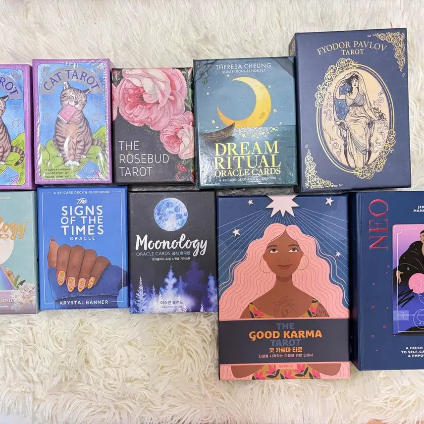 [BUNJANG] Various Tarot &amp; Oracle Cards / [정품] 여러가지 타로카드 및 오라클 카드 판매합니다