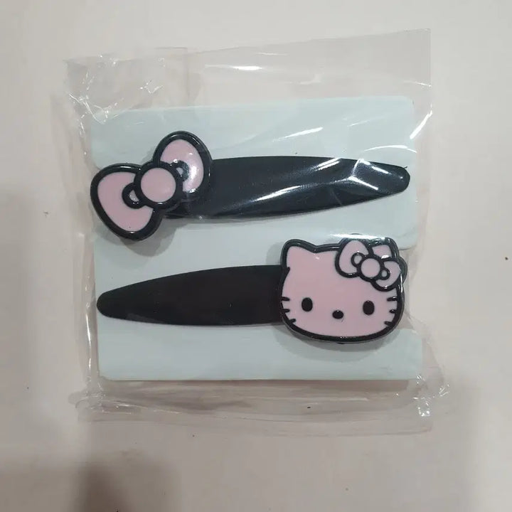 [BUNJANG] WAKEMAKE Hello Kitty Hairpin (Sealed) / 웨이크메이크 헬로키티 헤어핀 미개봉
