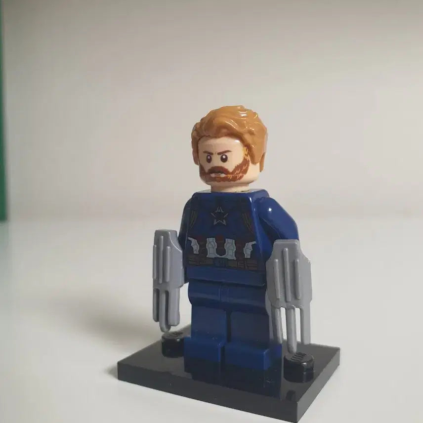 [BUNJANG] LEGO Captain America Minifigure 76101 Infinity War / 레고 캡틴 아메리카 미니피규어 76101 인피니티 워