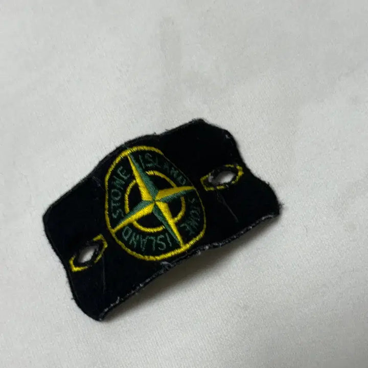 [BUNJANG] Stone Island White Sweatshirt / 스톤아일랜드 화이트 맨투맨