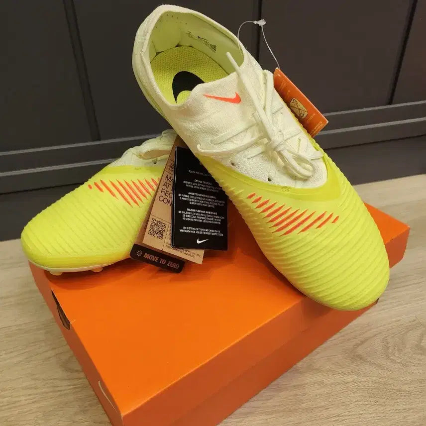 [BUNJANG] Nike Phantom GX 2 Elite AG Football Boots Hyper Crimson/Lime Blast 270 / 나이키 팬텀 6 로우 프로 AG 하이퍼 크림슨 라임라이트 270