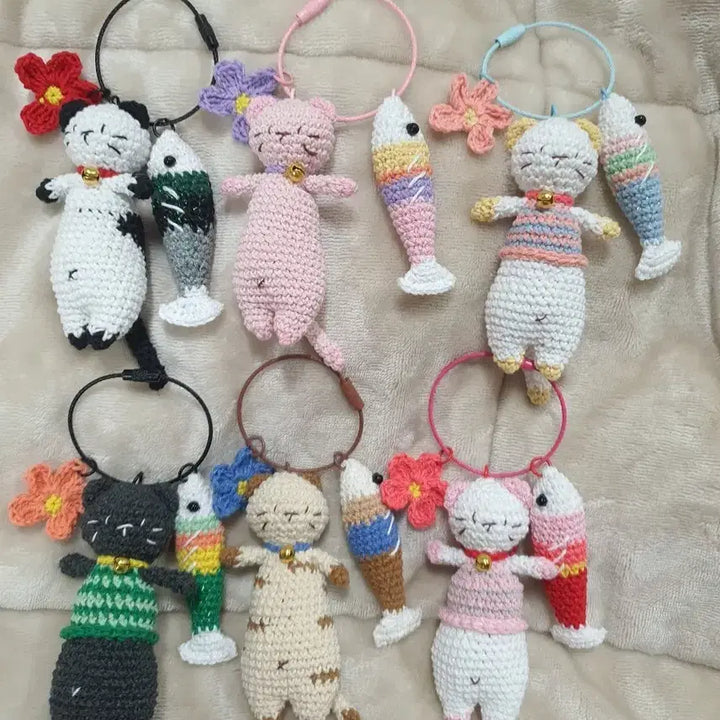 [BUNJANG] Handmade Knitted Fish and Cat Keyring Charm Doll / 핸드메이드 손뜨개 뜨개질 생선과 고양이 키링 열쇠고리 인형 개당 가격