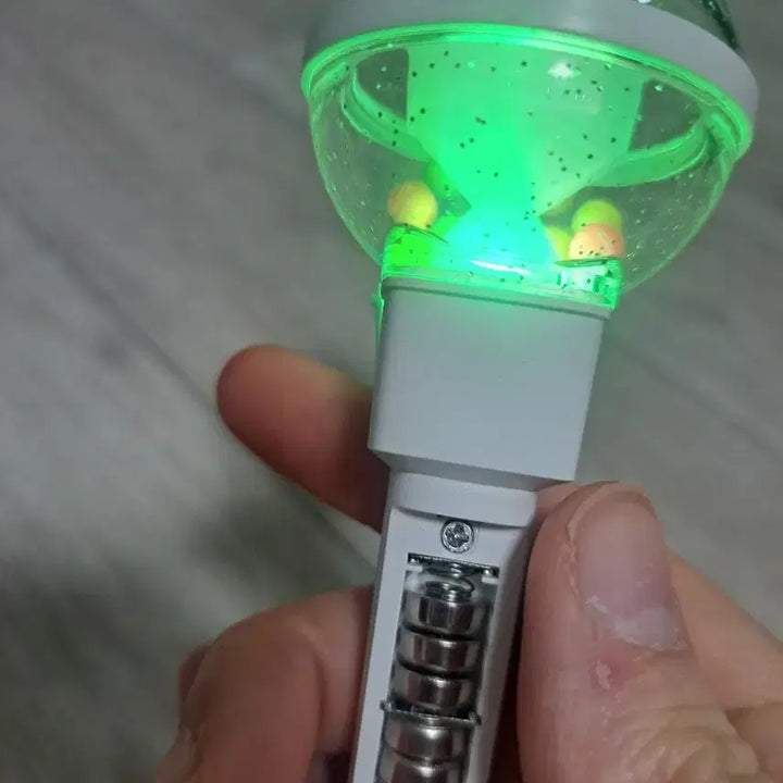 [BUNJANG] Park Ji Hoon Fanlight Keyring / [현물]박지훈 뽑봉 키링 판매