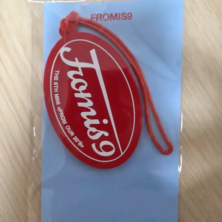 [BUNJANG] fromis_9 Lucky Cube Luggage Tag (Sealed) / 프로미스나인 라큐베 팝업 러기지택