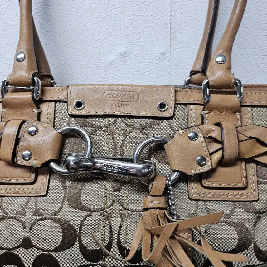 [BUNJANG] Coach Jacquard Pattern Shoulder Bag / 코치 쟈카드 패턴 숄더백