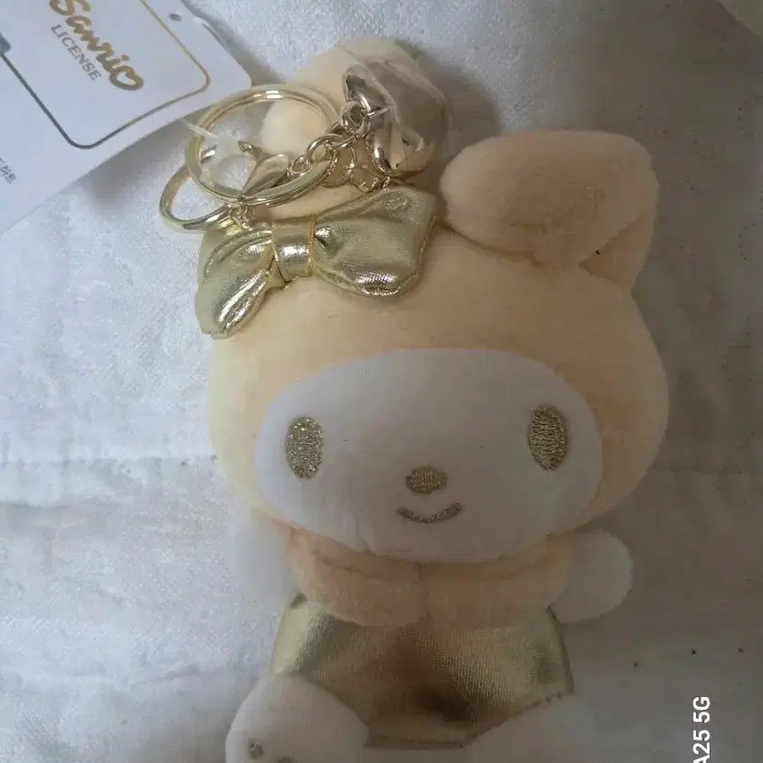 [BUNJANG] Sanrio My Melody Keyring Gold Ribbon / 산리오 마이멜로디 키링 골드 리본
