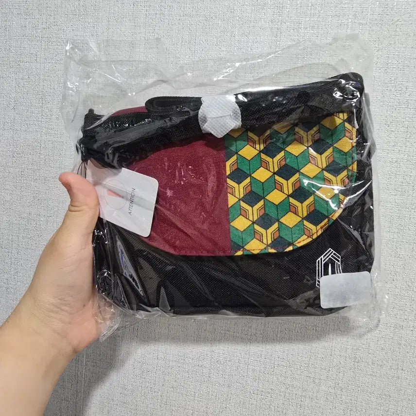 [BUNJANG] Demon Slayer Giyu Mini Shoulder Bag / 귀멸의 칼날 미니 숄더백 기유
