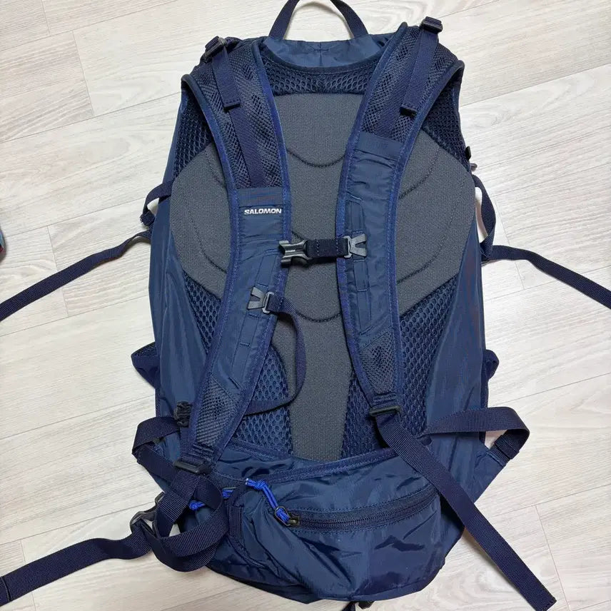[BUNJANG] Salomon Trail Blazer 30 Backpack / 살로몬 트레일 블레이저 30 백팩