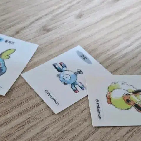 [BUNJANG] Pokemon Bread Sticker Coil, Alola Golem / 포켓몬 빵 띠부씰 코일, 알로라 고지