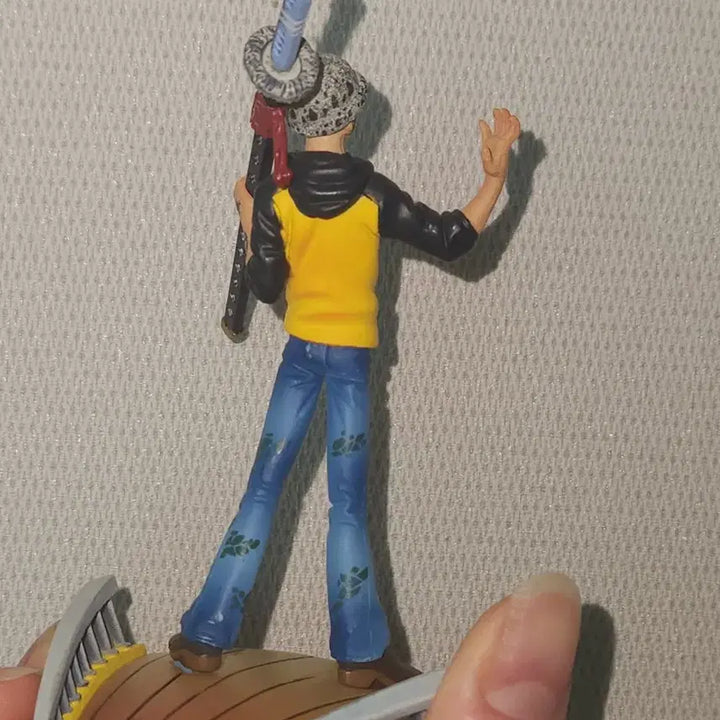 [BUNJANG] One Piece Trafalgar Law Mini Figure / 원피스 트라팔가 로우 미니 피규어