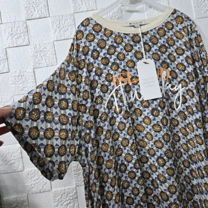 [BUNJANG] Thursday Island Rayon Blouse Size 66 / 썰스데이  새옷 66  챠르르