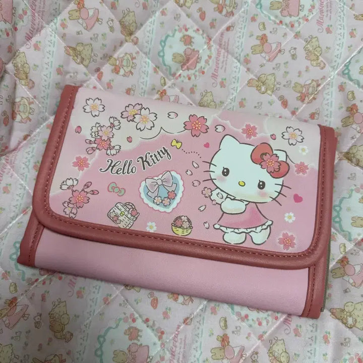 [BUNJANG] Sanrio Sakura Hello Kitty Multi-Purpose Wallet Pouch / 산리오 벚꽃 헬로키티 만능 지갑 파우치