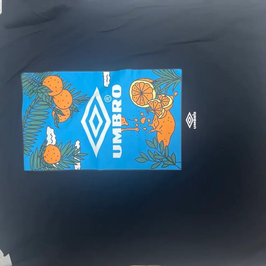 [BUNJANG] Umbro Black Short-Sleeve T-Shirt / 엄브로 블랙 반팔 티셔츠
