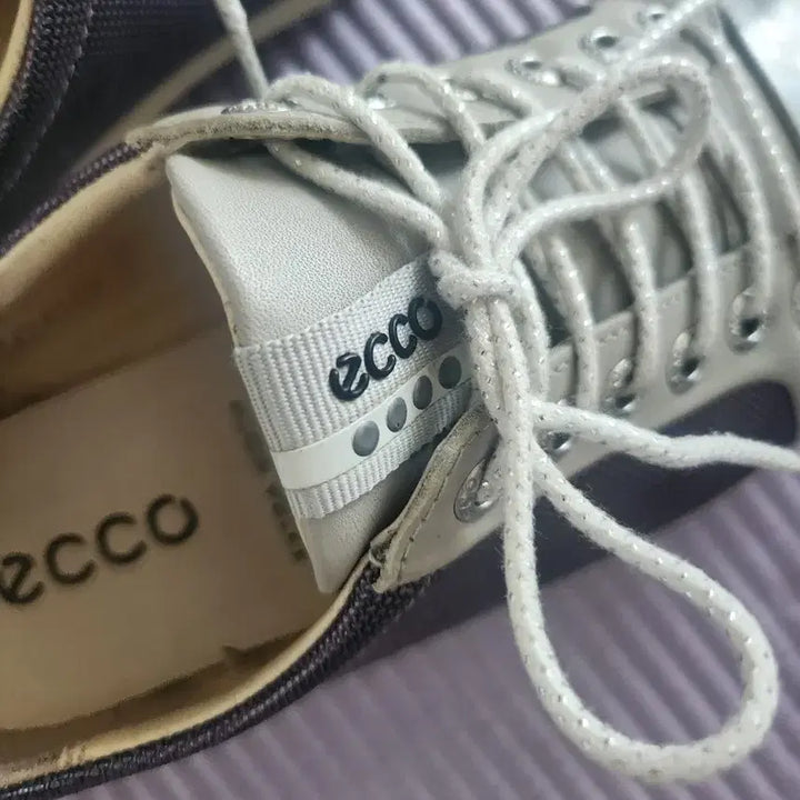 [BUNJANG] Ecco Silver Sneakers Golf Shoes / 에코 ecco 은색 스니커즈골프 운동화