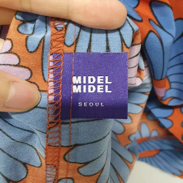 [BUNJANG] Midel Midel Blouse / midel midel 블라우스