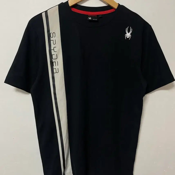 [BUNJANG] SPYDER Functional Spandex Short-Sleeve T-Shirt (Authentic) / 100 SPYDER 스파이더 기능성 스판 반팔티 정품