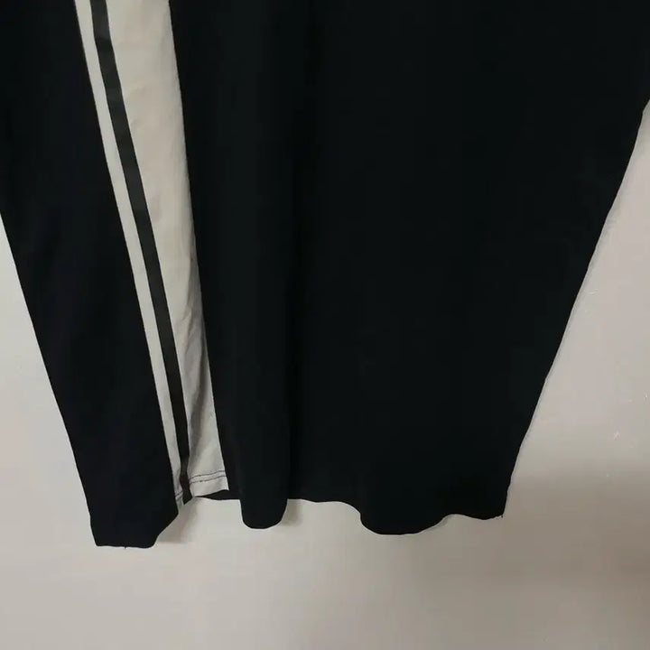 [BUNJANG] SPYDER Functional Spandex Short-Sleeve T-Shirt (Authentic) / 100 SPYDER 스파이더 기능성 스판 반팔티 정품
