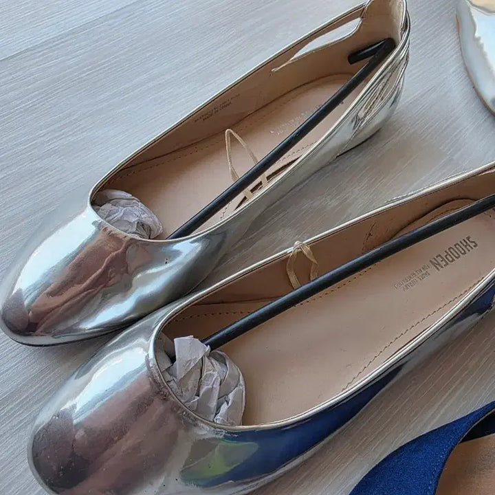 [BUNJANG] Shoopen Silver Flat Shoes / SHOOPEN 슈펜 실버 플랫 슈즈