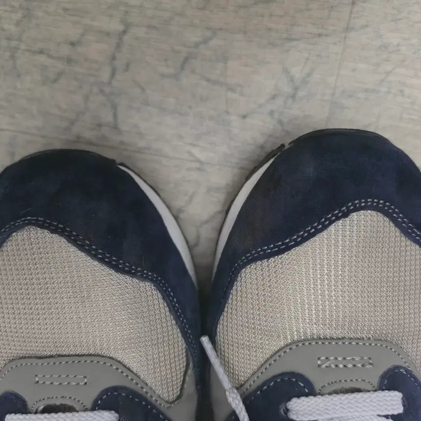 [BUNJANG] New Balance 999 Sneakers / 뉴발란스999