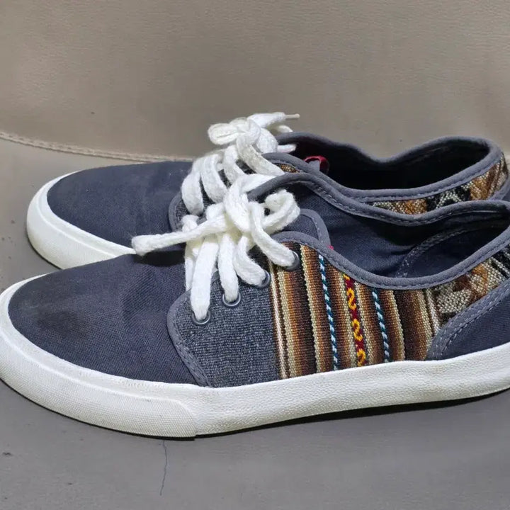 [BUNJANG] Inkas Pattern Canvas Sneakers / inkkas 잉카스 패턴 캔버스 스니커즈