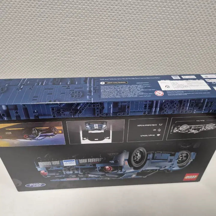 [BUNJANG] LEGO Technic Ford GT 42154 New / 레고 테크닉 포드 GT 42154 새상품