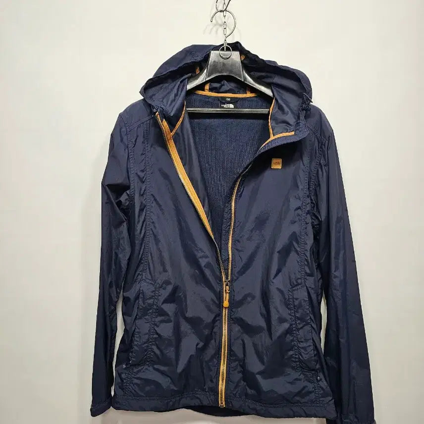 [BUNJANG] The North Face Navy Windbreaker Jacket Size 100 / 노스페이스 바람막이 자켓 100