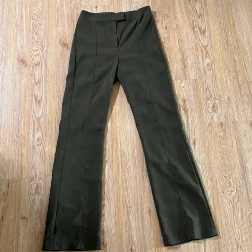 [BUNJANG] And Other Stories Khaki Bootcut Pants / 앤아더스토리즈 카키 부츠컷 팬츠 34