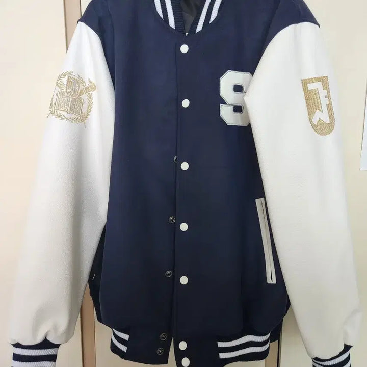 [BUNJANG] Seoul National University Varsity Jacket / 서울대 과잠