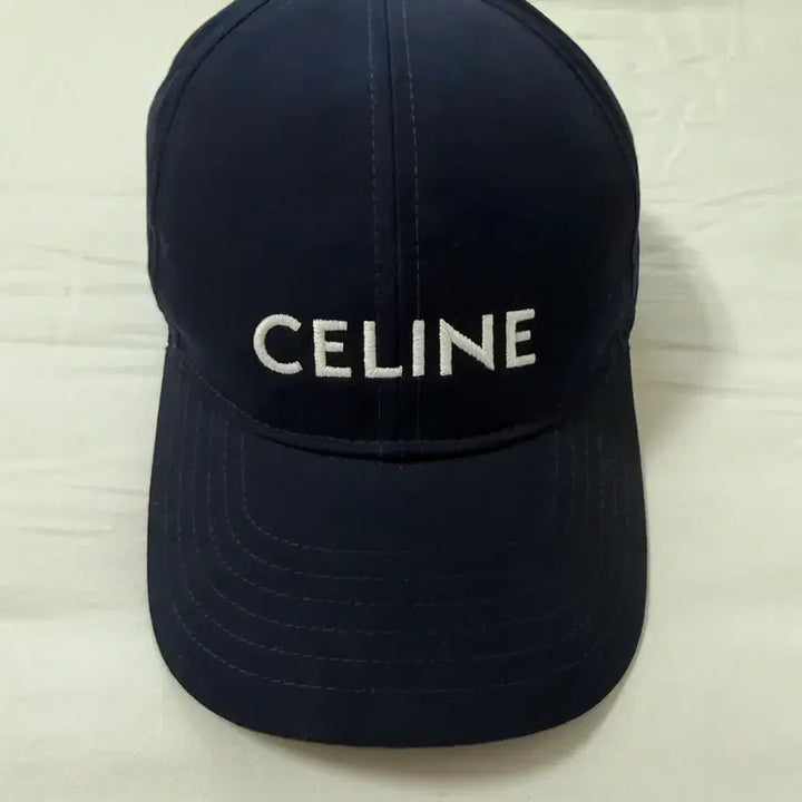 [BUNJANG] Celine Navy Embroidered Logo Ball Cap / [정품] 셀린느 볼캡 네이비 L사이즈
