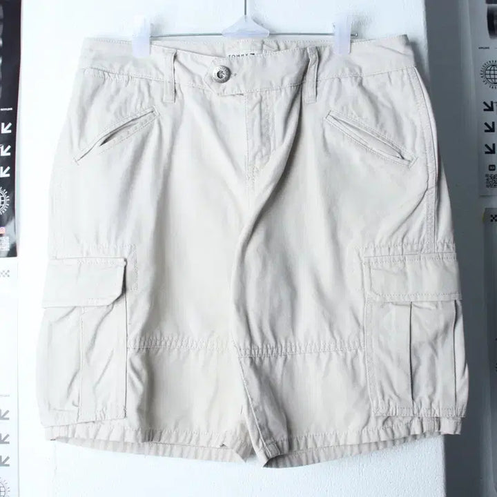 [BUNJANG] Tommy Hilfiger Cargo Shorts Beige / (L-XL) 타미힐피거 반바지 팬츠 카고 베이지 아메카지-264C