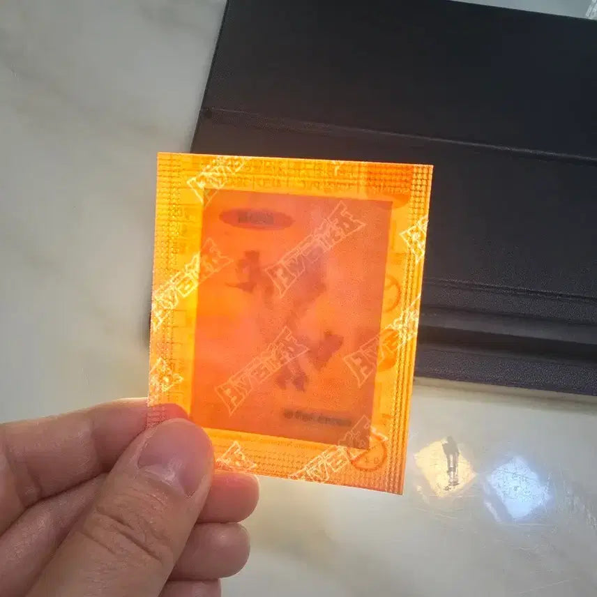 [BUNJANG] Pokemon 30th Anniversary First Edition Seal Stickers 3-Type Set (Moltres/Raichu/Bulbasaur) - Sealed / 포켓몬스터 30주년 초판 띠부씰 (파이어) 그 외 다수