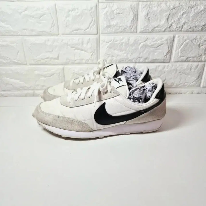 [BUNJANG] Nike Air Max 270 Daybreak Summit White Black / 나이키 270 데이브레이크 써밋 화이트 블랙
