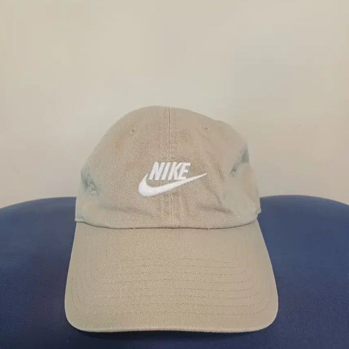 [BUNJANG] Nike Beige Baseball Cap / 나이키 볼캡 베이지색 모자