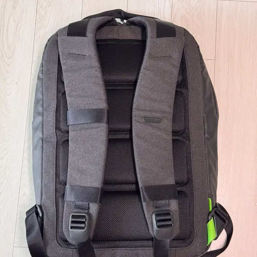 [BUNJANG] Incase Backpack Grey / 인케이스 백팩 그레이