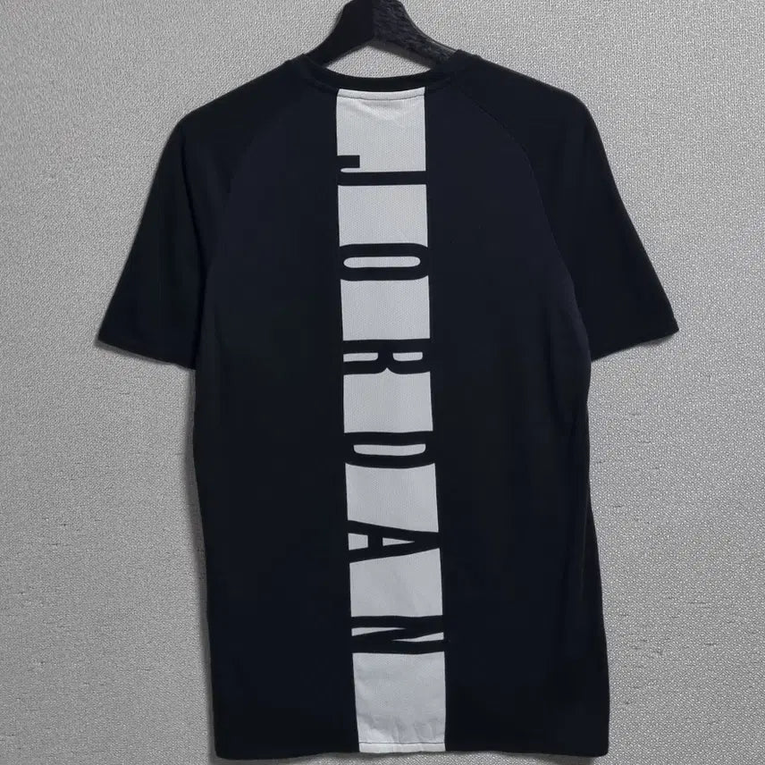 [BUNJANG] Nike Jordan Black T-shirt / M ) 나이키 조던 블랙 반팔티