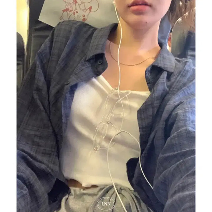 [SOLD OUT] 에이블리 리넨느 셔츠 / 체크셔츠 네이비