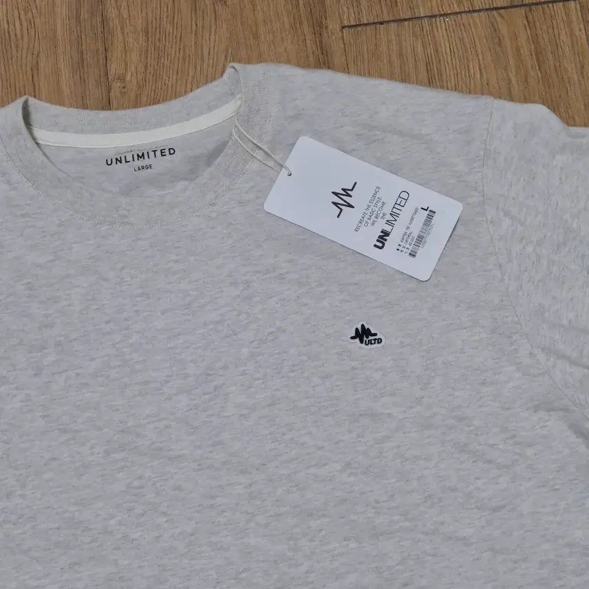 [BUNJANG] Unlimit Short Sleeve T-Shirt / (새상품)언리미트 반소매 티셔츠 [정가 42,000원]
