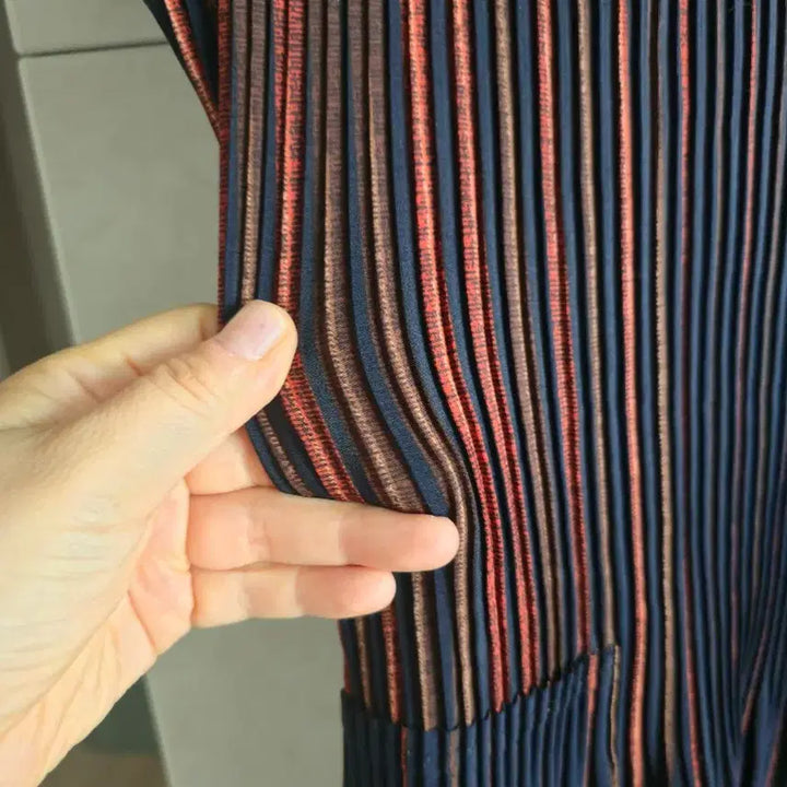 [BUNJANG] Pleated Pattern Short Sleeve Dress (Size 55-66) / (1~2회착용) 플리츠 주름 패턴 반팔 원피스 55~66반사이즈