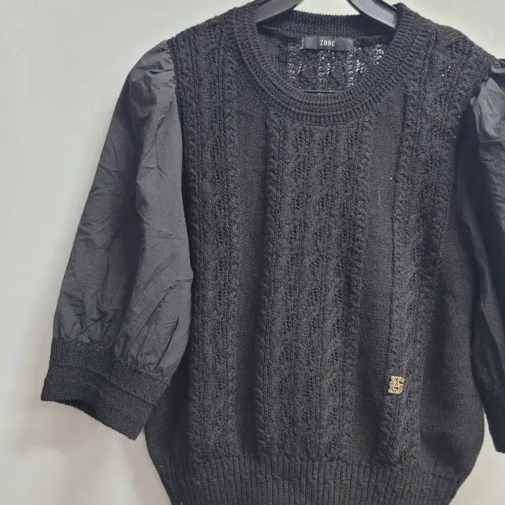 [SOLD OUT] 55~66)주크 블랙 니트 퍼프소매 블라우스