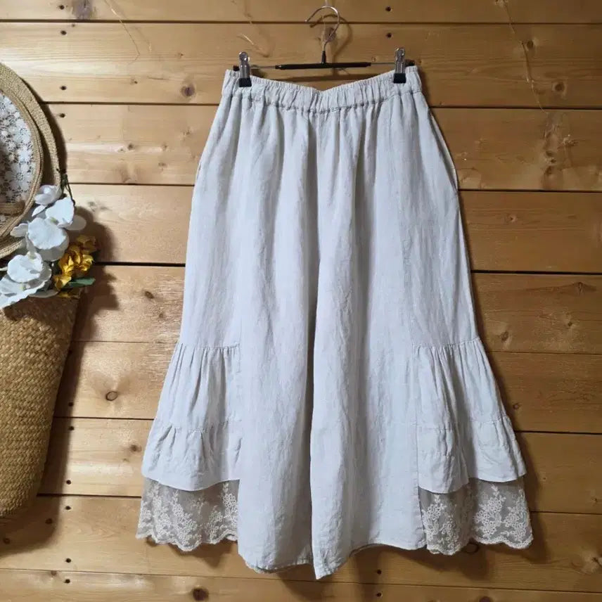 [SOLD OUT] 밑단옆캉캉마바지.