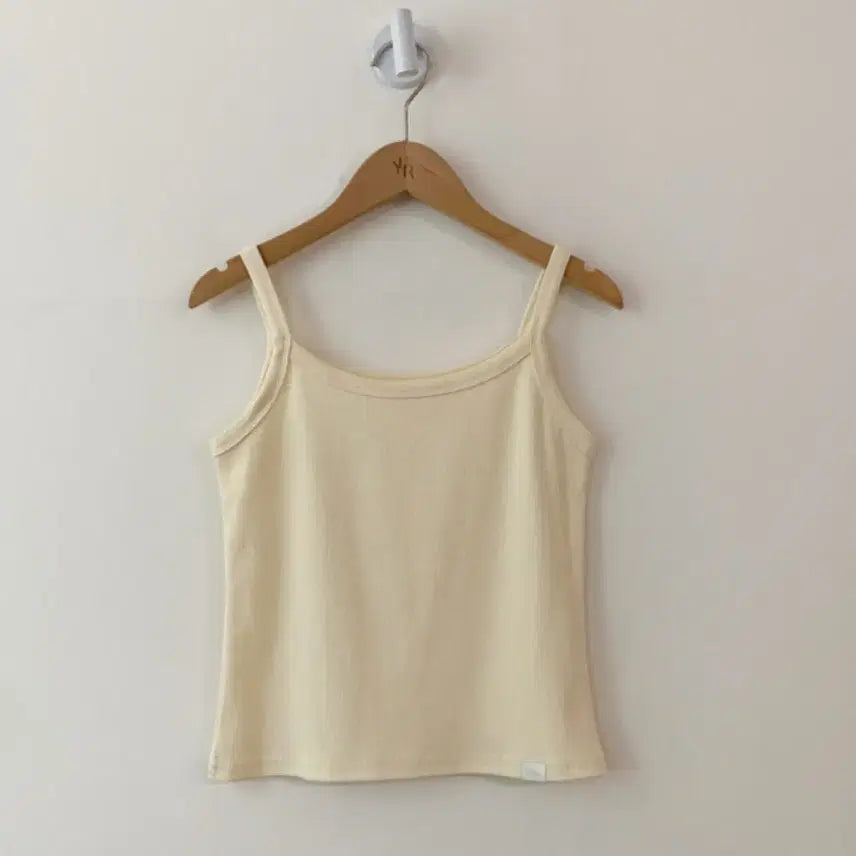 [BUNJANG] HERE YOU LABEL Ribbed Sleeveless Tank Top / [미개봉새상품]유리에 수플레 골지 나시