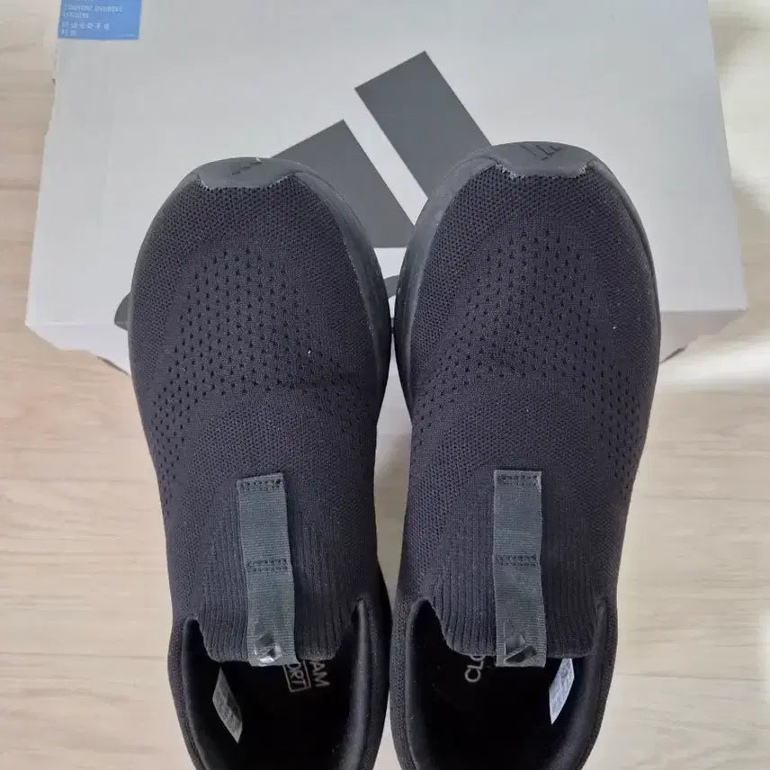 [BUNJANG] Adidas Comfort Slip-On Black / 아디다스 컴포트 슬립온 블랙