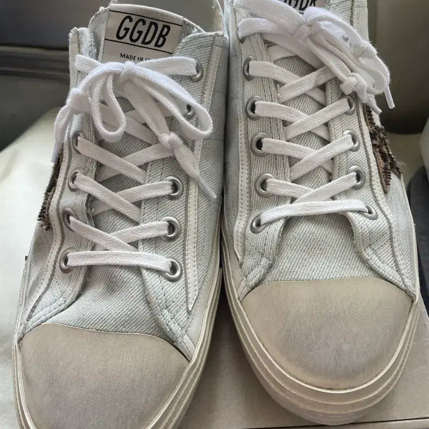 [BUNJANG] Golden Goose V-Star 2 Size 43 / 골든구스 브이스타 2v-star, 43사이즈
