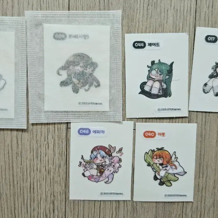 [BUNJANG] Trickcal Tteobushi Sticker Set (Rone Market, Aisiah, Cash Carrot) / 트릭컬 띠부씰 로네시장, 아이시아 캐시 캐롯 등 판매