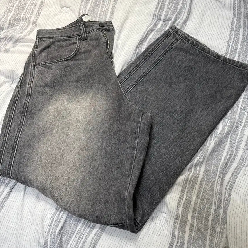 [BUNJANG] Dive in Wide Curved Denim Pants Washed Black / (0) 다이브인 와이드 커브드 데님 팬츠 워시드 블랙