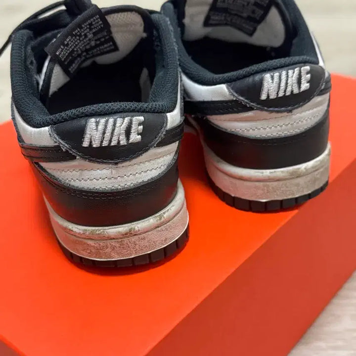 [BUNJANG] Nike Dunk Low "Panda" (225mm) / 나이키 덩크로우 범고래 225