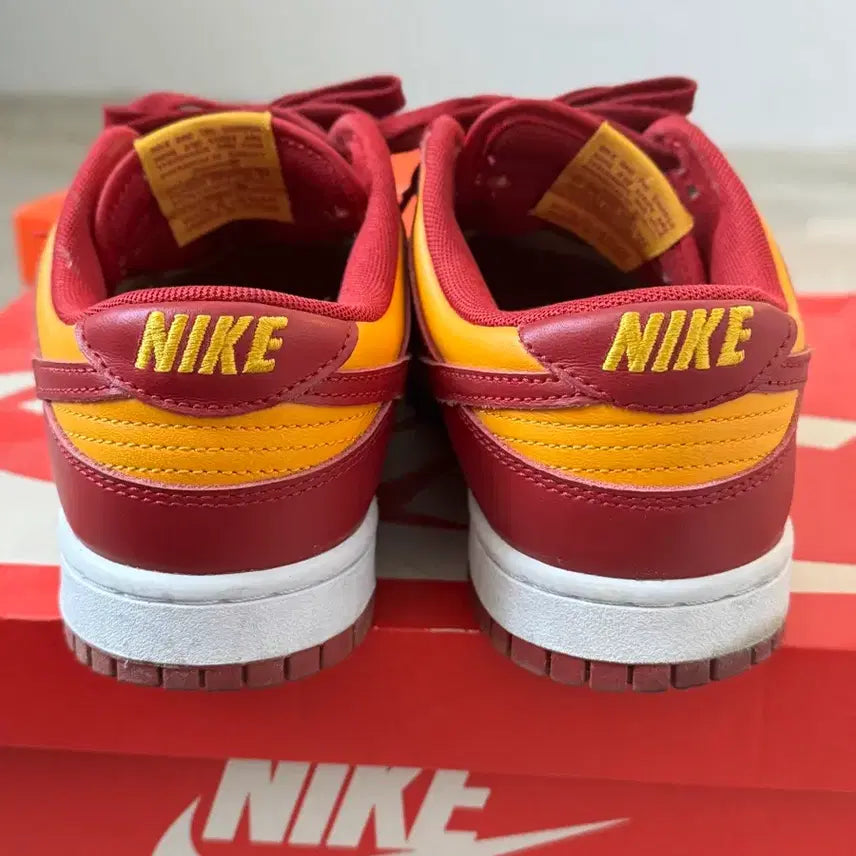 [BUNJANG] Nike Dunk Low Retro Championship Gold / 나이키 덩크로우 레트로 챔피언쉽 골드 260