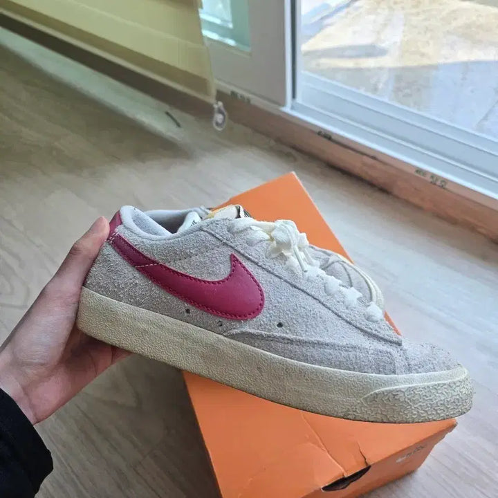[BUNJANG] Nike Athletic Shoes / 나이키 운동화 230
